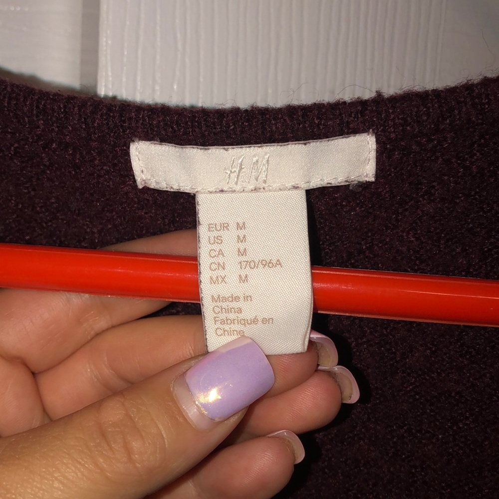 Sweater - Picture 3 of 3